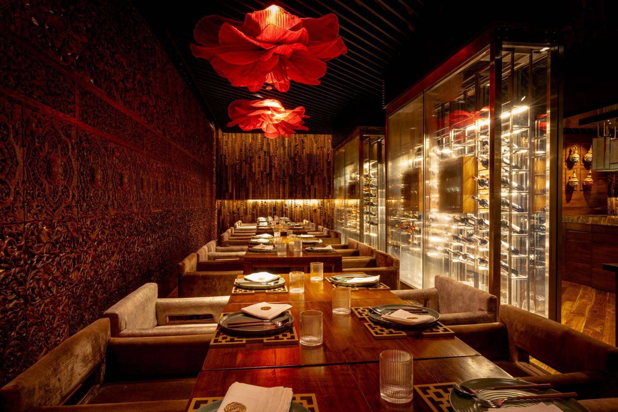 فندق بريزيدنت - آي إتش سي إل سيليكشنز مومباي المظهر الخارجي الصورة Interior of the restaurant